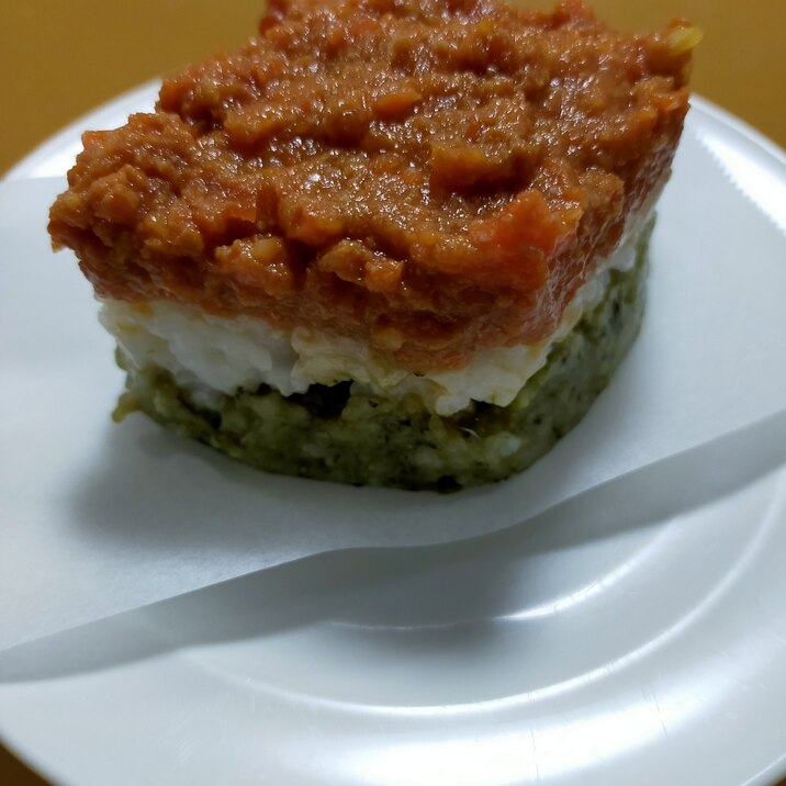 ひし餅風ご飯ケーキ【離乳食後期】